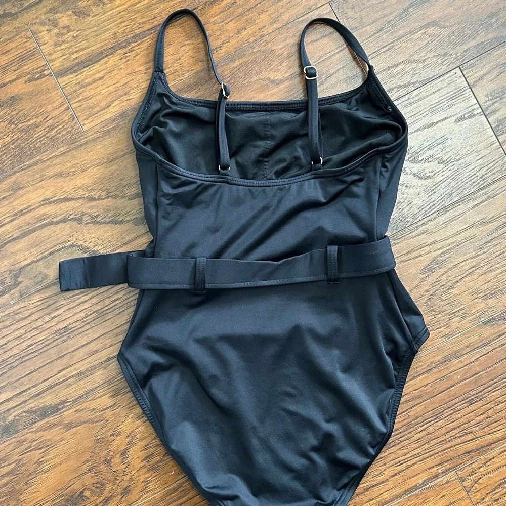 Kate Spade New York One‎ Piece Swimsuit Black with Daisy Belt #S16267A